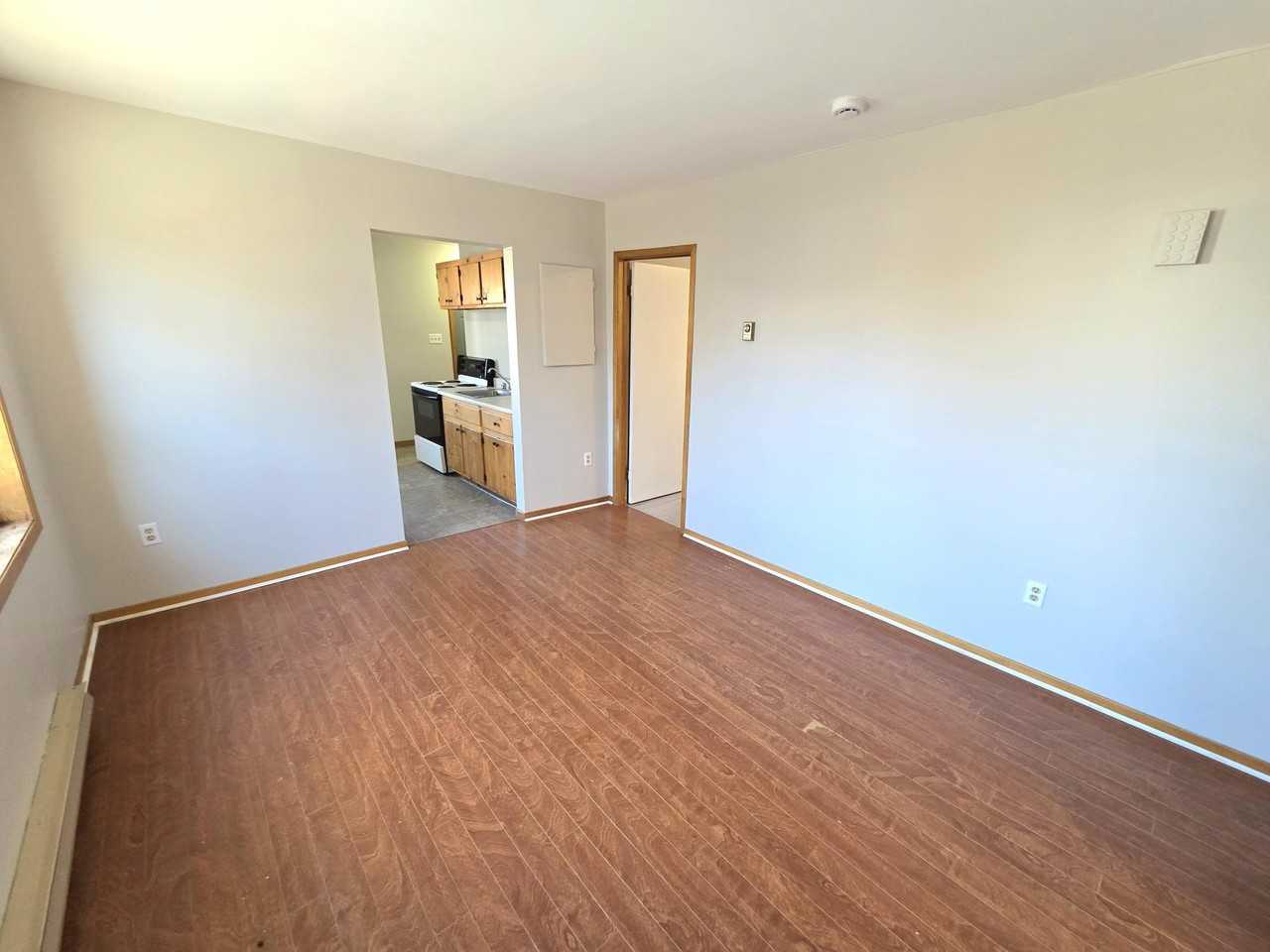 643 George St #2 - Photo 5 of 11