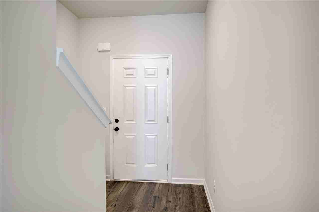 3504 Firestone Dr #1 - Photo 5 of 32