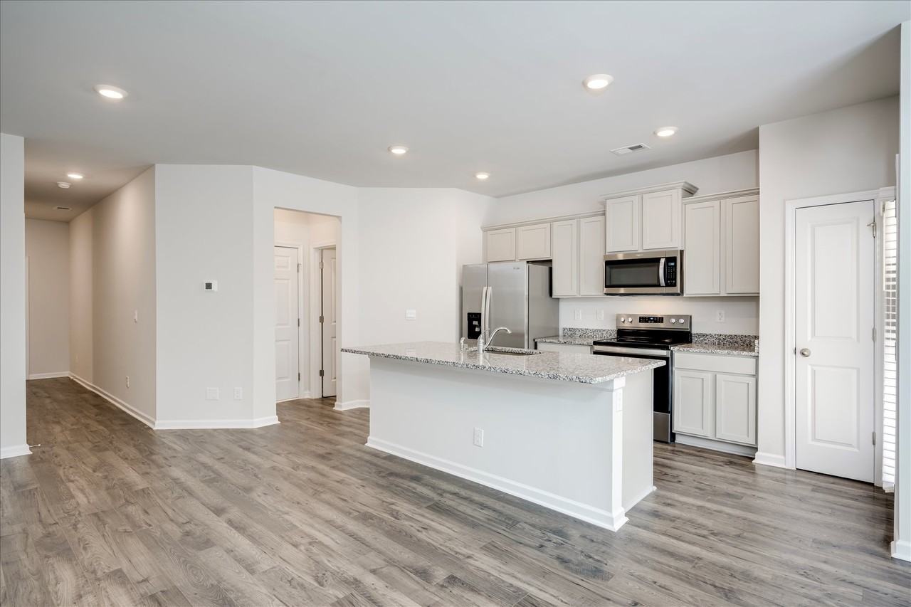 3504 Firestone Dr #1 - Photo 7 of 32