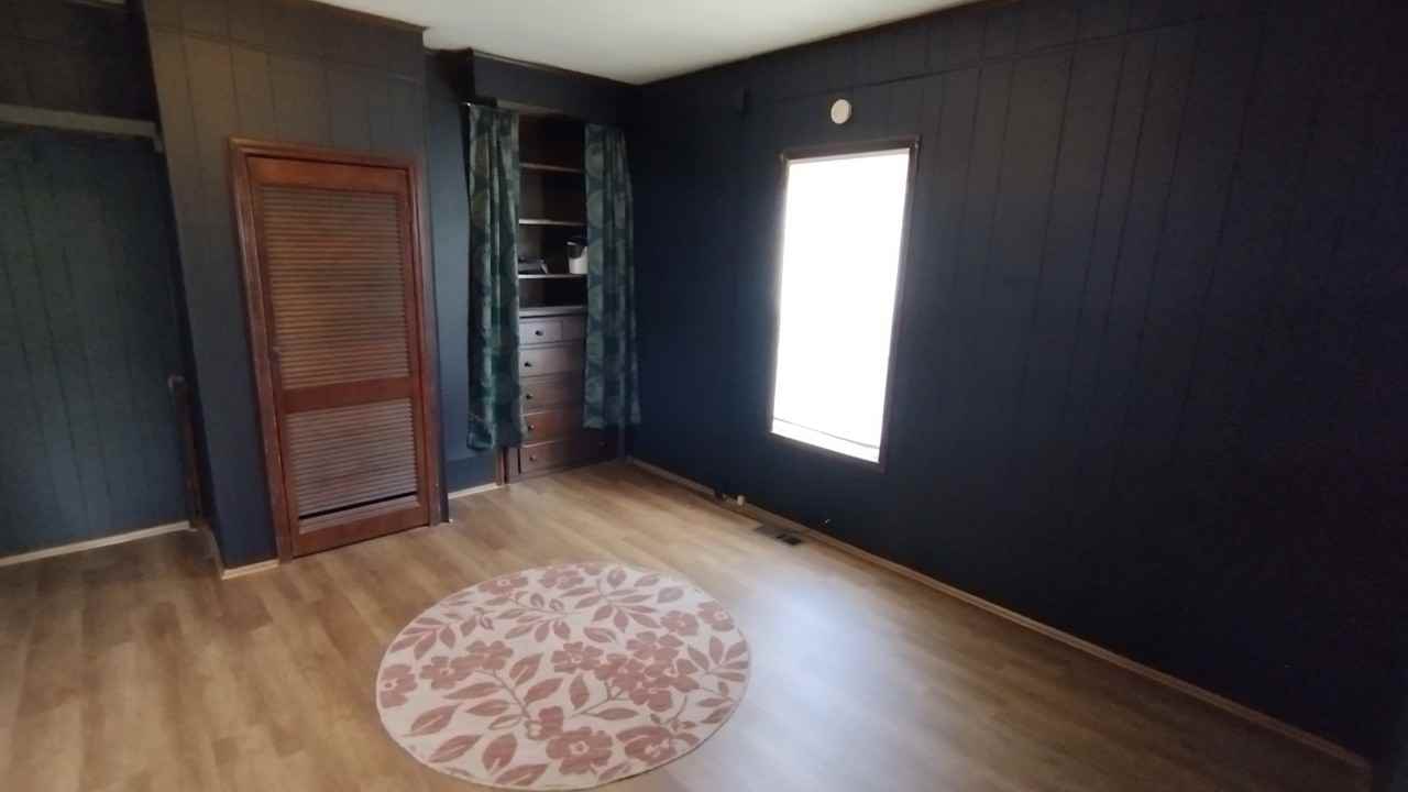 226 Beaver Ave Ne #C - Photo 4 of 7