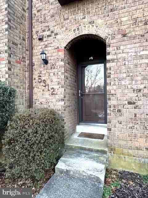 5312 Eliots Oak Rd - Photo 2 of 26