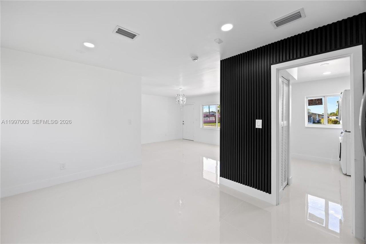 22503 Sw 113th Pl - Photo 6 of 35