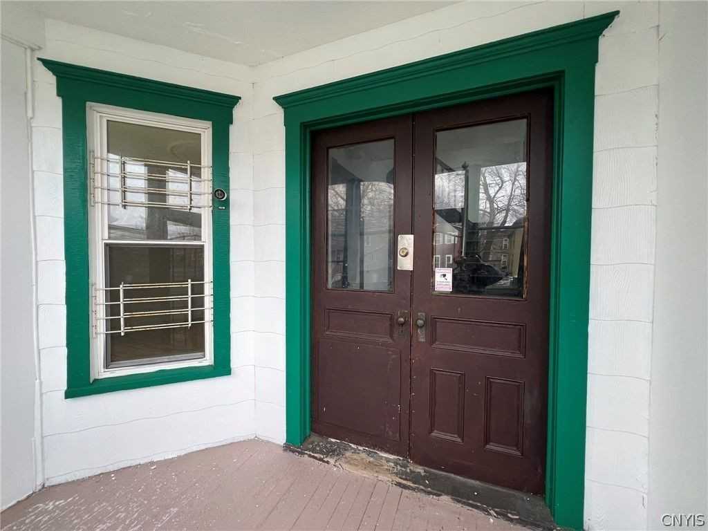 229 Kellogg St - Photo 2 of 30