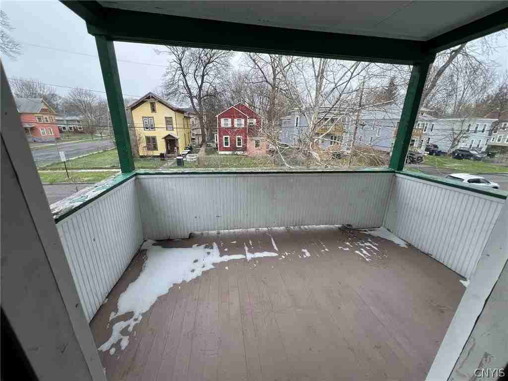 229 Kellogg St - Photo 5 of 30