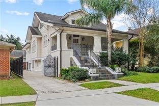 2429 Octavia St - Photo 1 of 1