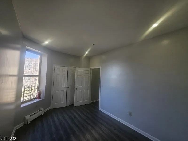 150 Broad St - Photo 7 of 9