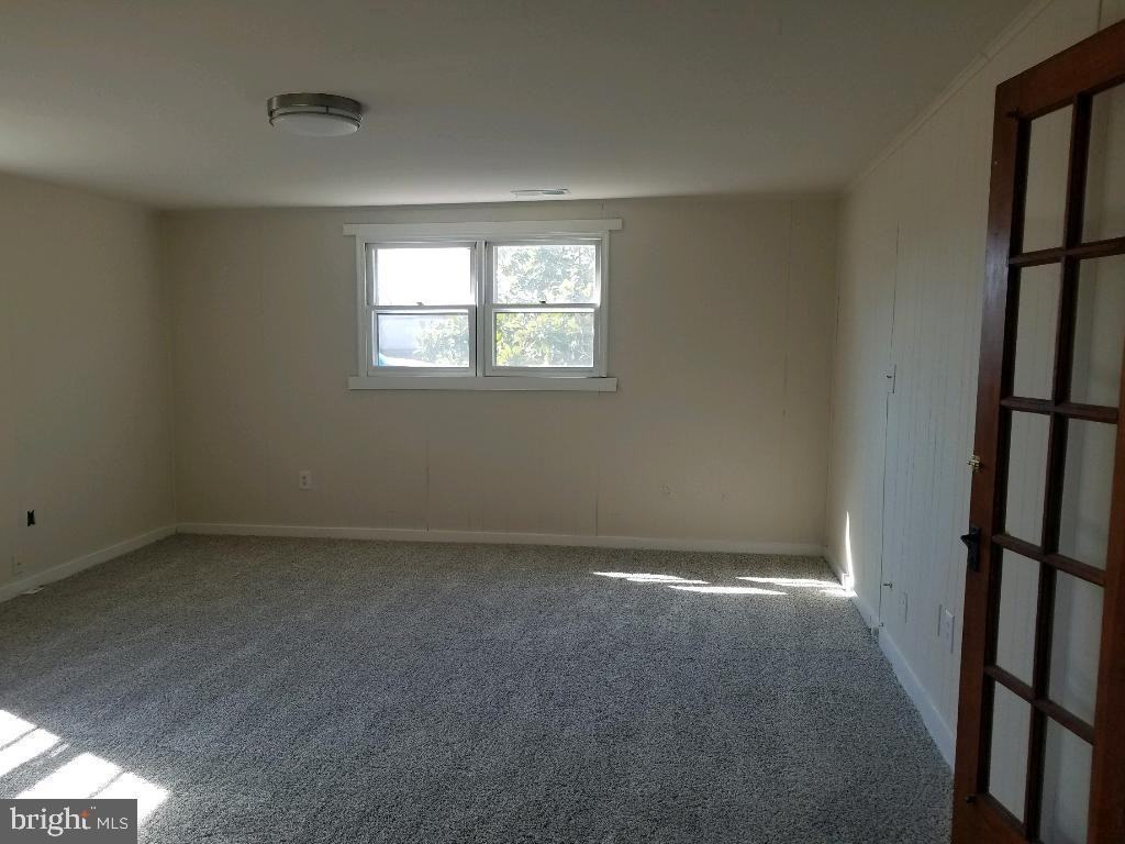 3890 Glymont Crest Rd - Photo 5 of 8