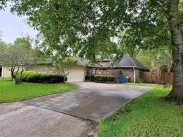 featured image of 6360 Forest Trail Cir