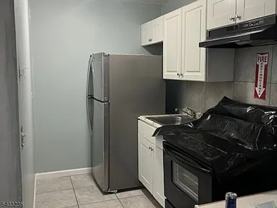 1266 Washington Ave - Photo 1 of 1