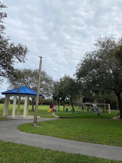 41 Buxton Ln - Photo 4 of 26