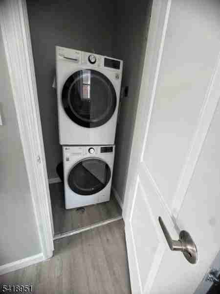 17 Teaneck Rd - Photo 2 of 9