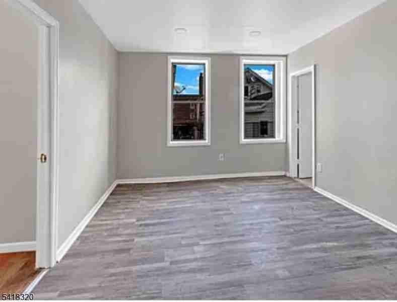 84 2nd St - Photo 2 of 16