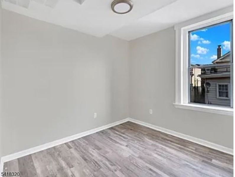 84 2nd St - Photo 3 of 16