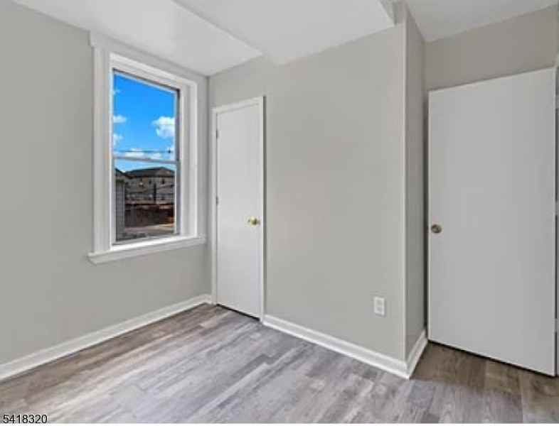 84 2nd St - Photo 4 of 16