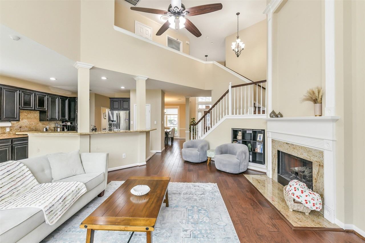 3234 Shadowleaf Dr - Photo 7 of 35