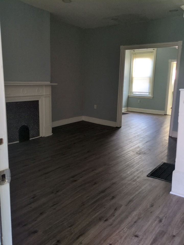 714 E 22nd St #1 - Photo 2 of 6