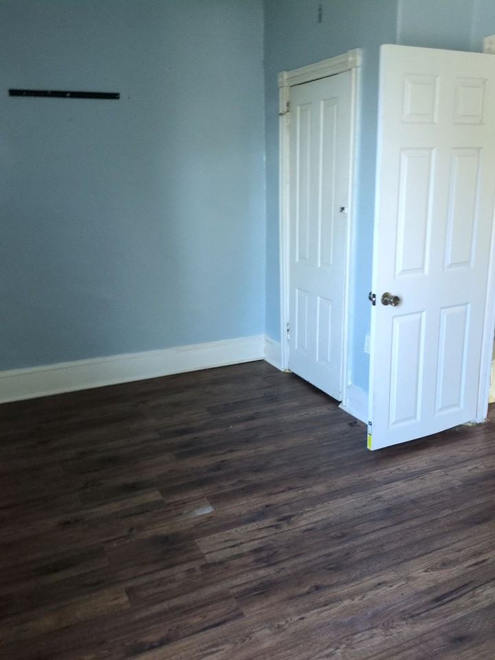 714 E 22nd St #1 - Photo 6 of 6