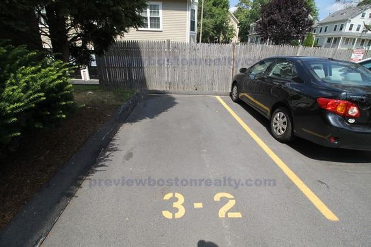 107B Spring St - Photo 2 of 10