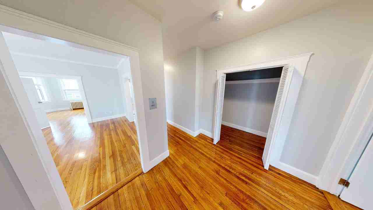 48 Clark Avenue48 Clark Avenue - 2R #2R - Photo 7 of 22