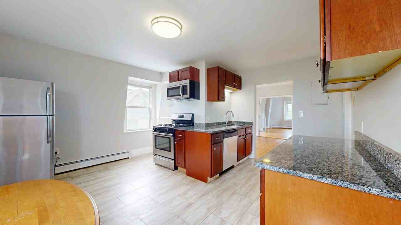 171 Trenton Street171 Trenton Street - 3 #3 - Photo 2 of 33