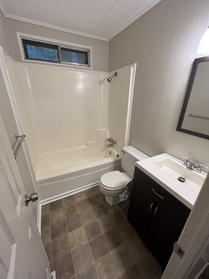 2248 Deerwood Rd #1 - Photo 4 of 17