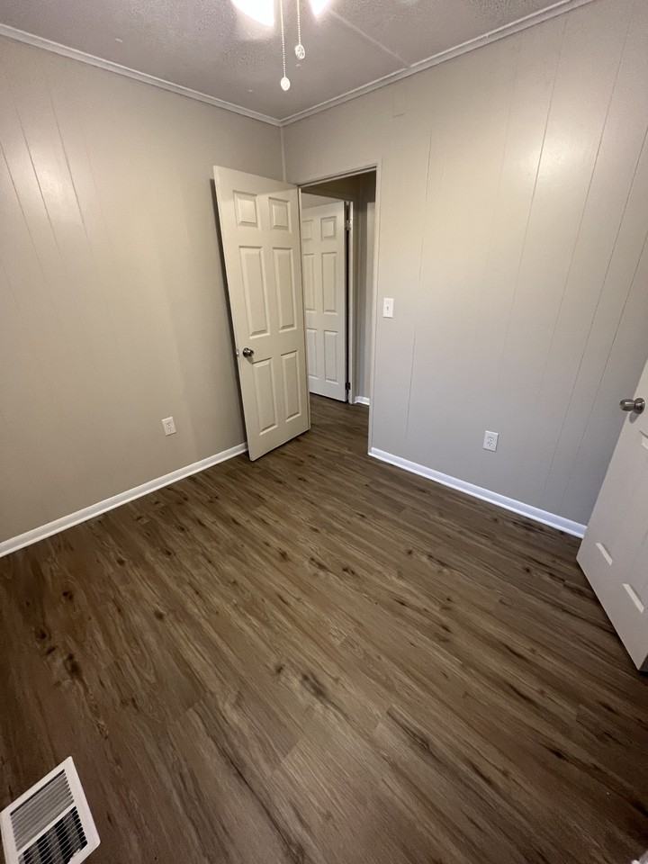 2248 Deerwood Rd #1 - Photo 6 of 17