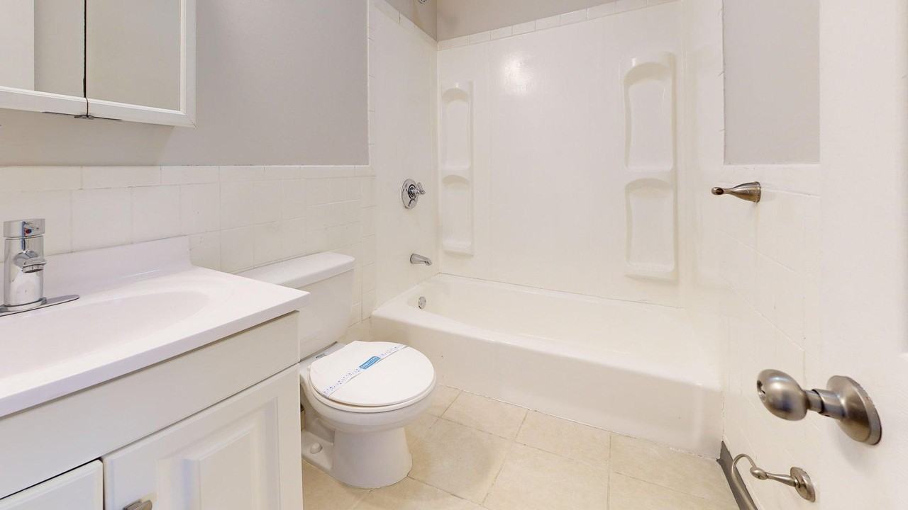 298 Meridian Street298 Meridian Street - 298 - 5 #298-5 - Photo 7 of 15