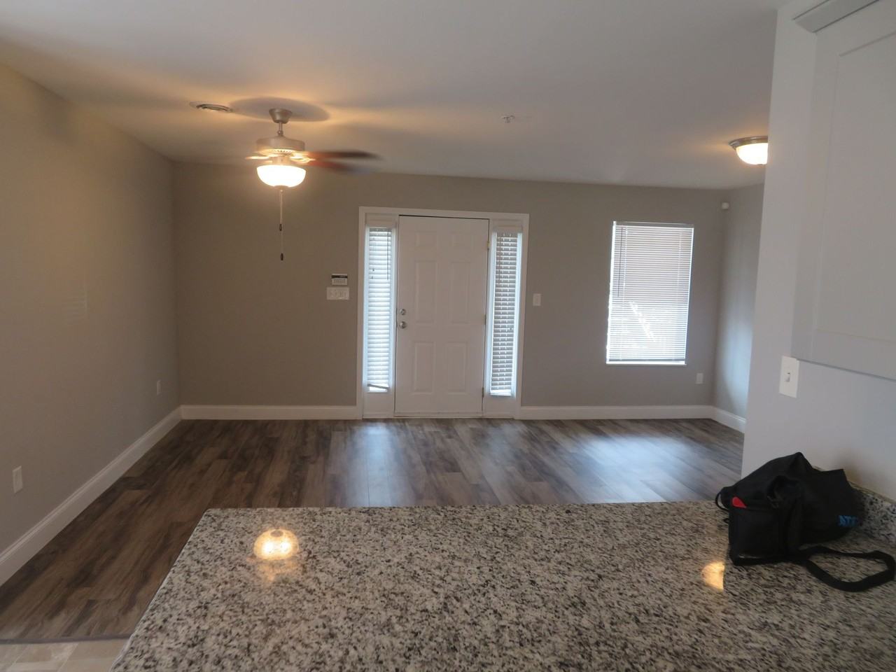 1601 Queen Anne Way - Photo 6 of 12