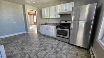 featured image of 204 High St #3