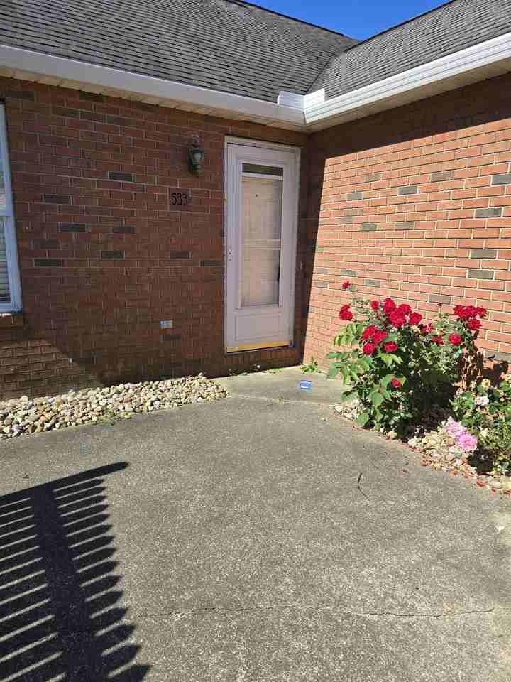 533 E Main St #1 - Photo 3 of 10