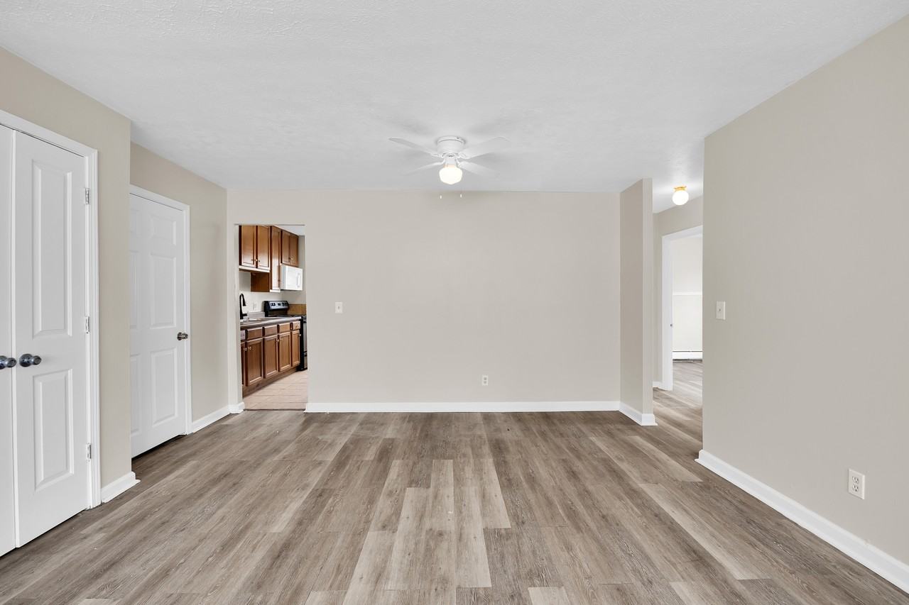 6110 Stover Ave #4 - Photo 4 of 18