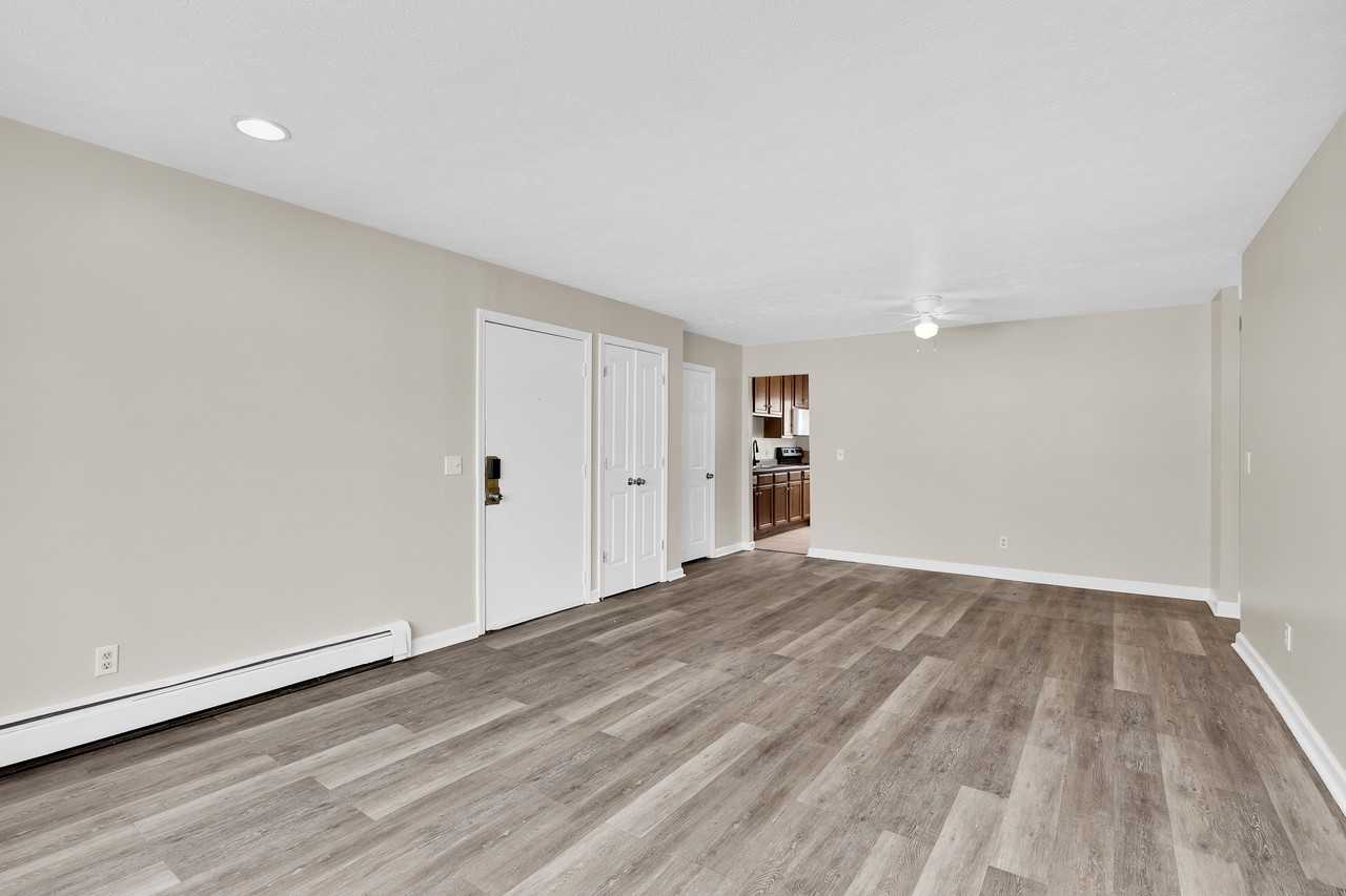 6110 Stover Ave #4 - Photo 6 of 18