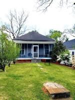 featured image of 792 Little Oconee St