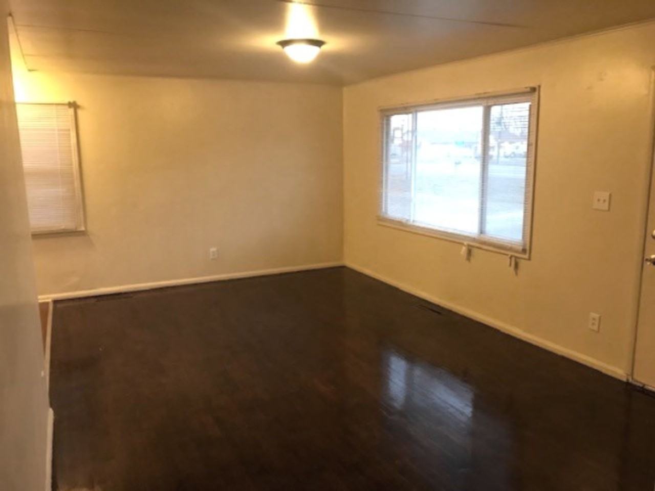 6066 Dort Hwy - Photo 7 of 25