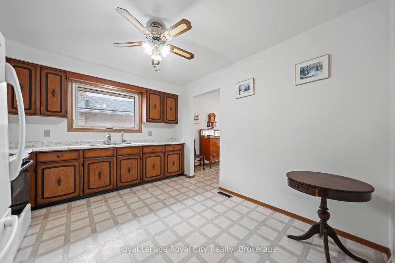 17 Muskoka Drive - Photo 7 of 24