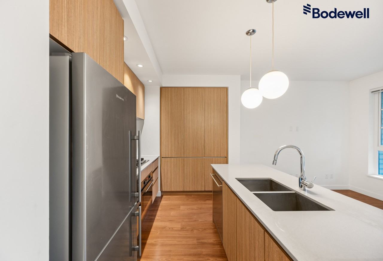 Nelson on Foster - Photo 6 of 16