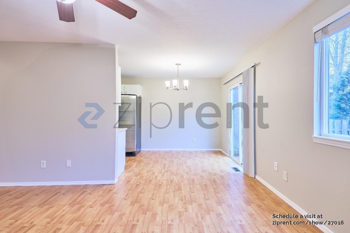 43 Sw 206th Ave - Photo 4 of 26