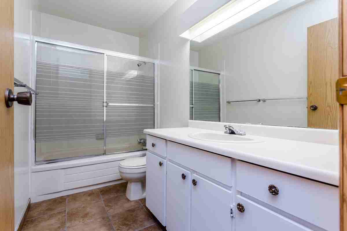 Westland Townhomes - Photo 7 of 12