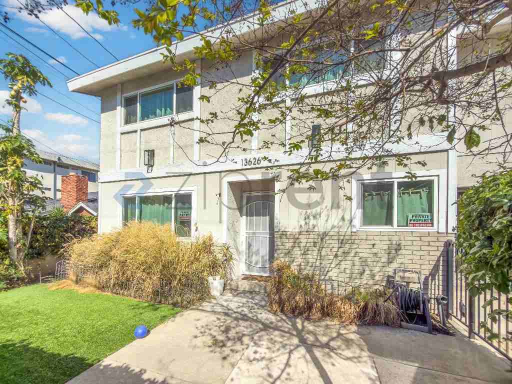 13626 Cerise Ave #1 - Photo 3 of 26