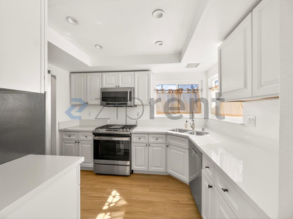 13626 Cerise Ave #1 - Photo 6 of 26