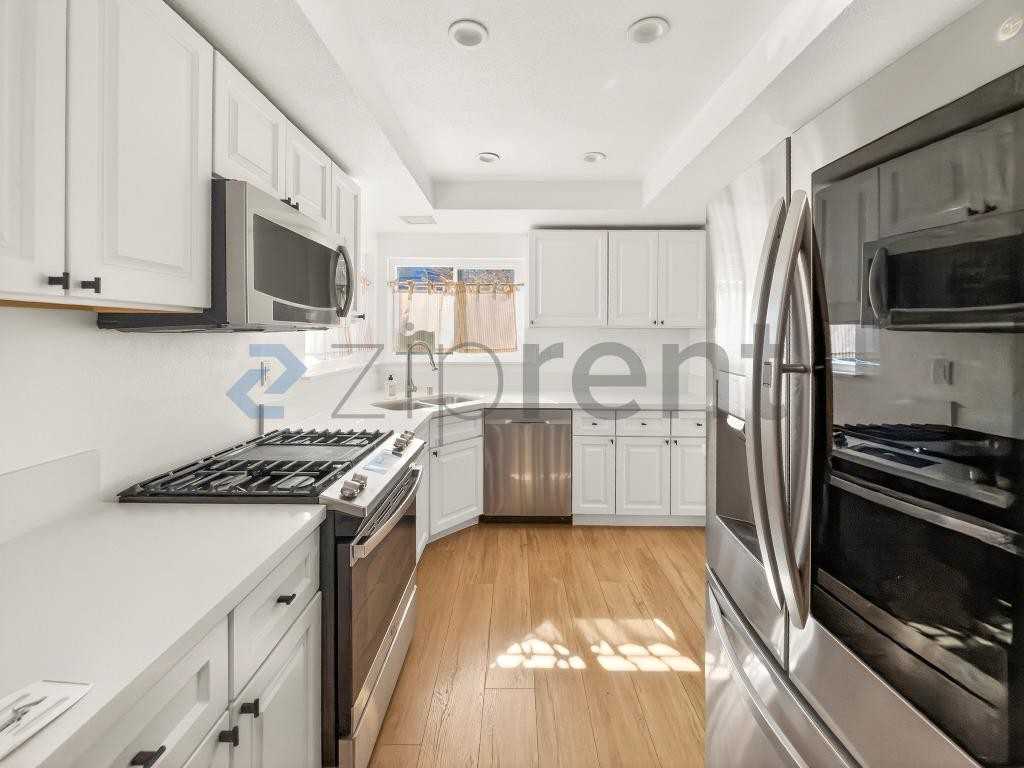 13626 Cerise Ave #1 - Photo 7 of 26