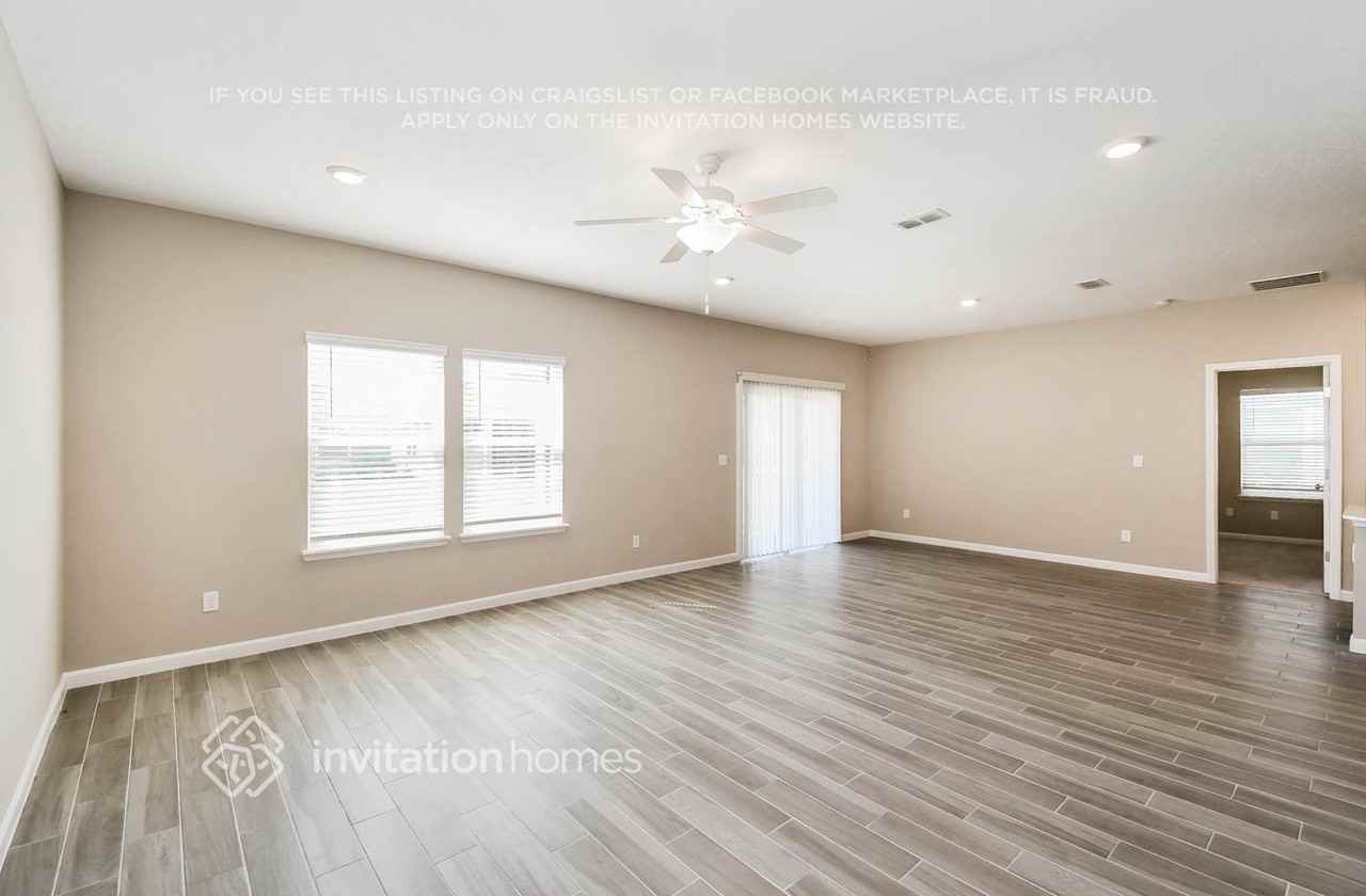 6764 Tidal Creek Ln - Photo 4 of 20