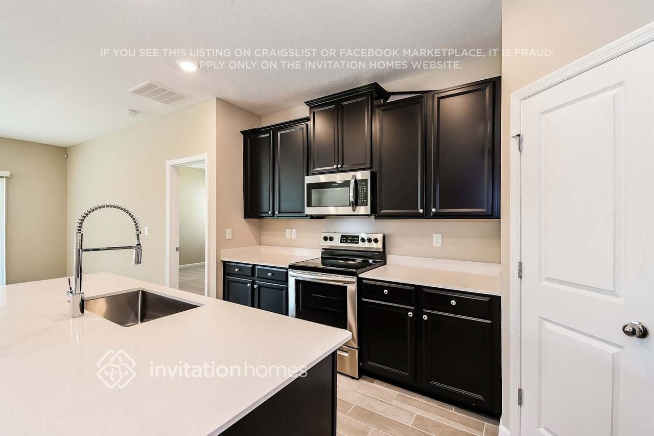 6764 Tidal Creek Ln - Photo 7 of 20