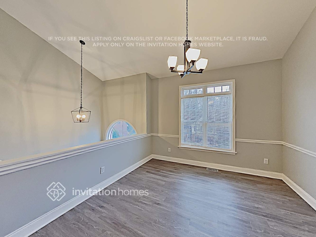 318 Beacon Hills Dr - Photo 4 of 16