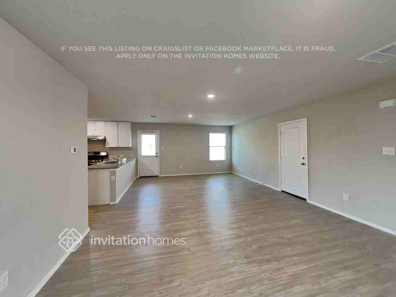 7206 Avila Vis - Photo 7 of 20