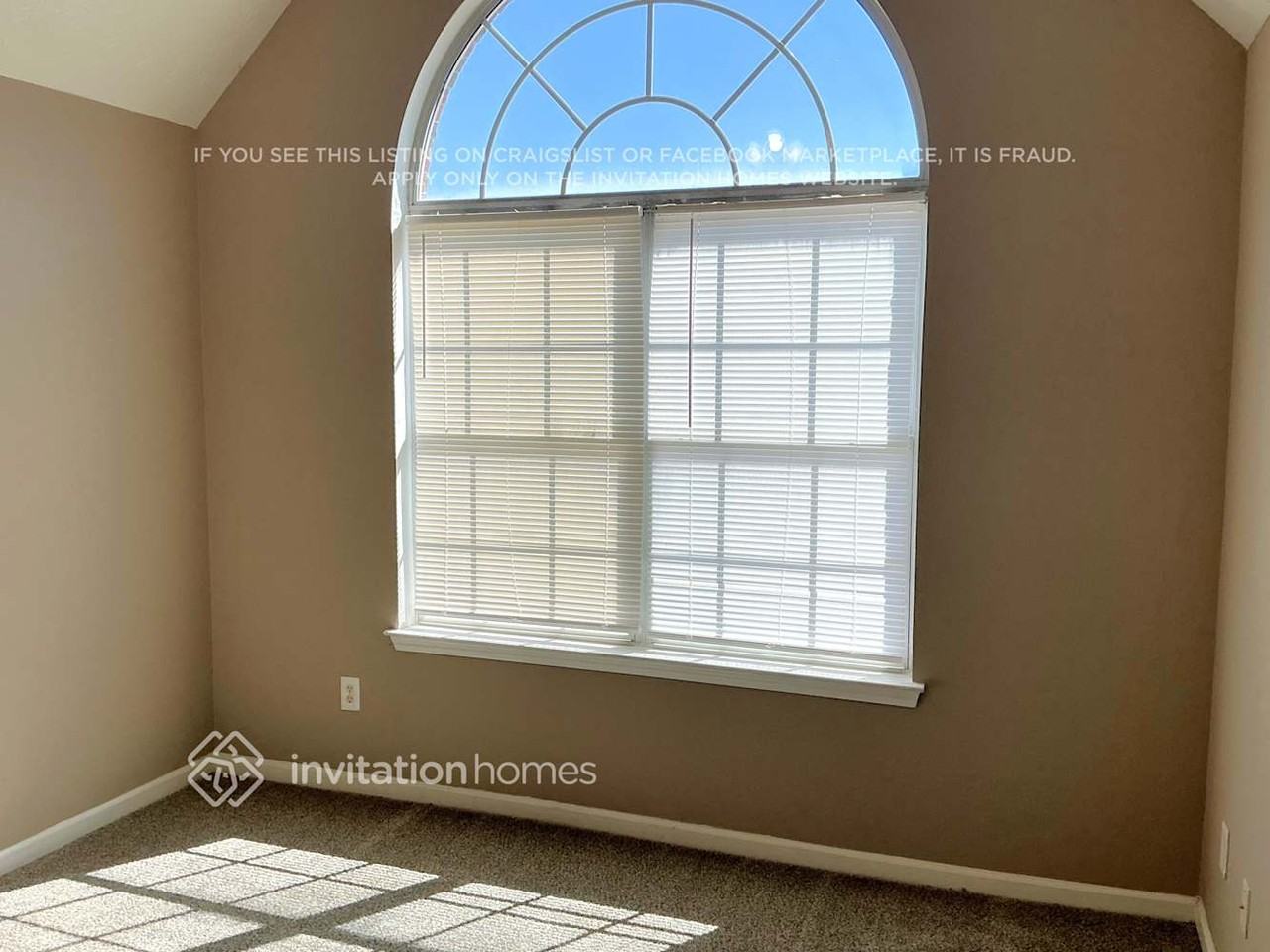 255 Timberlake Ter - Photo 5 of 11