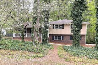 1908 Englewood Way - Photo 1 of 1