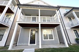 featured image of 647 Vernon Ave #212