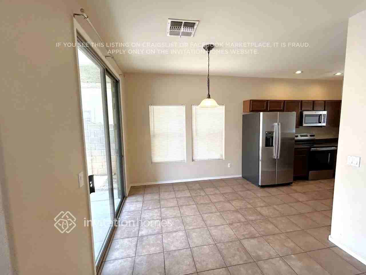6322 W Constance Way - Photo 4 of 20