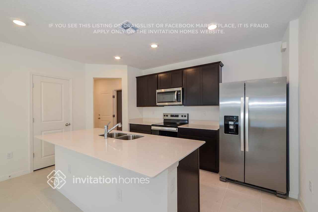 5838 Sagebrush Aly - Photo 7 of 19